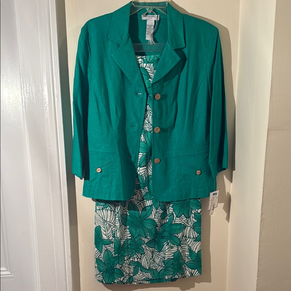 Green Leaf Print Dress with Jacket